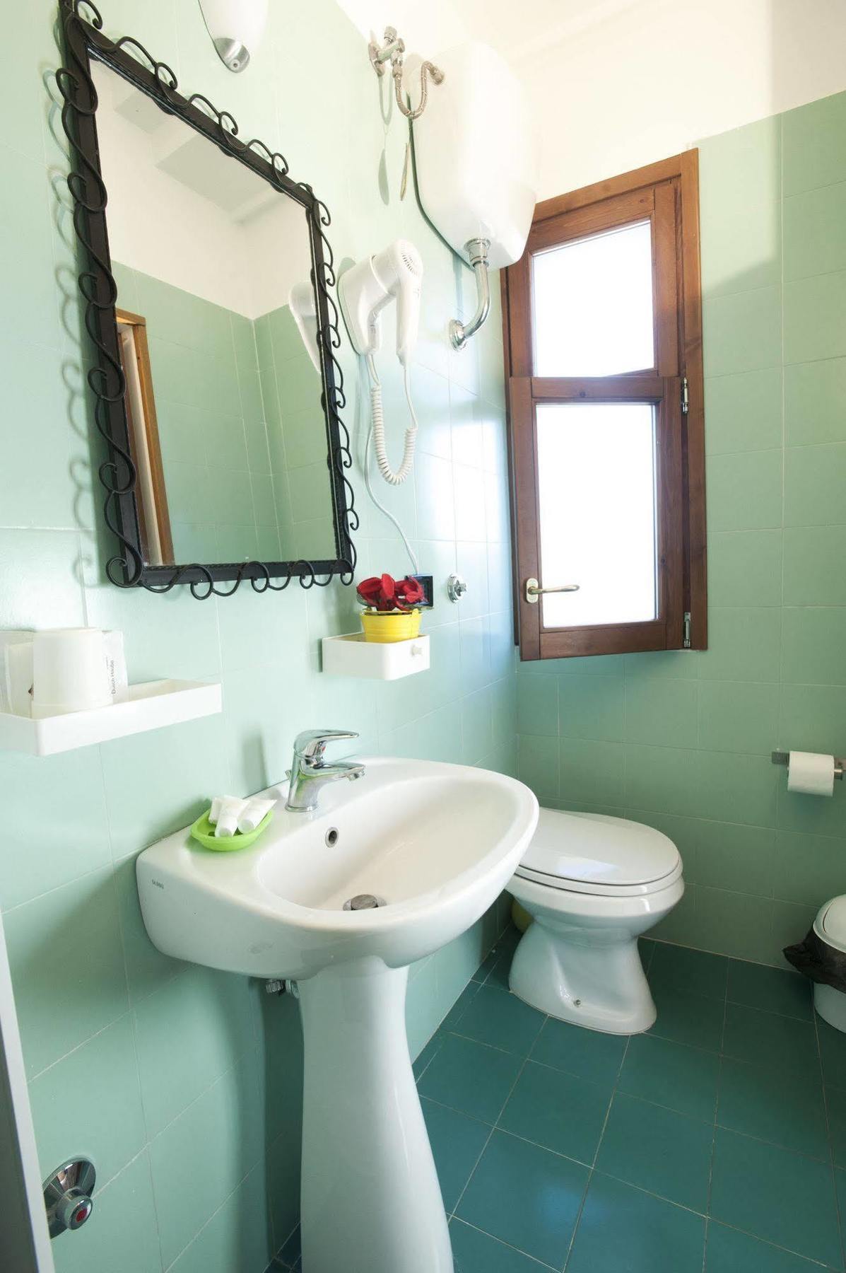 Bed & Breakfast Elena 2*